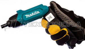 Аккумуляторная отвертка Makita DF001DW