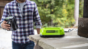 Зарядное устройство Greenworks G60UC 60 В