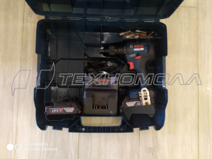 Аккумуляторный шуруповерт Bosch GSR 18V-50 06019H5020