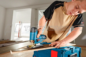 Аккумуляторный лобзик Bosch GST 12V-70 0.601.5A1.000