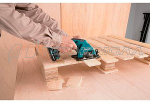 Ак. дисковая пила Makita HS301DWAE