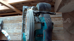 Аккумуляторная дисковая пила Makita DHS680Z