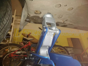 Домкрат гидравлический подкатной с фиксатором, 2,5т SAFETY PIN, 140-385 мм, в кейсе// Stels