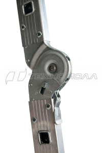 Стремянка 5 ступеней, рабочая высота 1030 алюм..Ам705