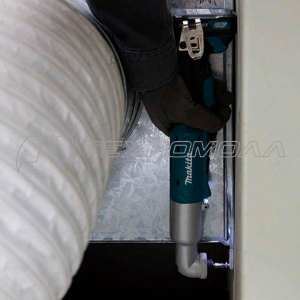 Аккумуляторный ударный угловой гайковерт Makita TL064DZ