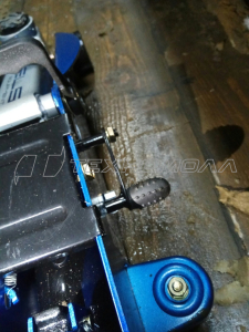 Домкрат гидравлический подкатной с фиксатором, 2,5т SAFETY PIN, 140-385 мм, в кейсе// Stels