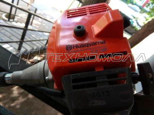 Травокосилка Husqvarna 133R двигатель+вал 9650809-05