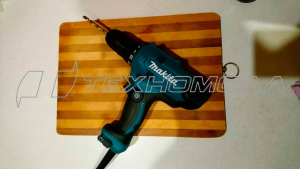 Эл. дрель Makita DF0300