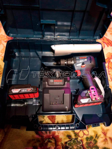 Аккумуляторный шуруповерт Bosch GSR 18V-50 06019H5020
