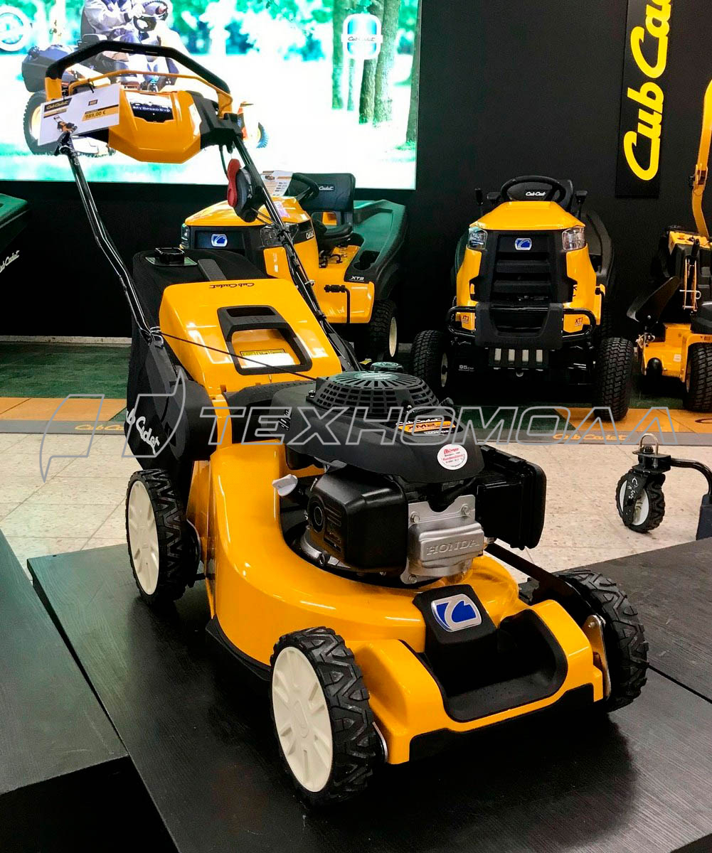 Бензиновая самоходная газонокосилка Cub Cadet XM2 DR46S 12ABYADQ603