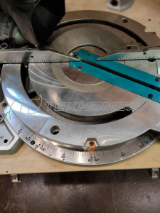 Торцовочная пила Makita LS1219