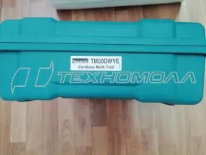 Мультитул Makita TM30DWYE