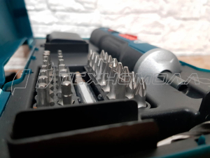 Аккумуляторная отвертка Bosch GO kit 0.601.9H2.021
