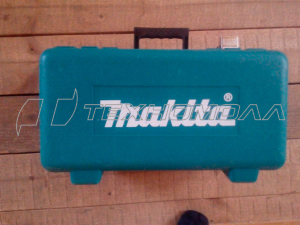 Рубанок Makita KP 0810 CK