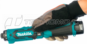 Аккумуляторная отвертка Makita DF012DSE